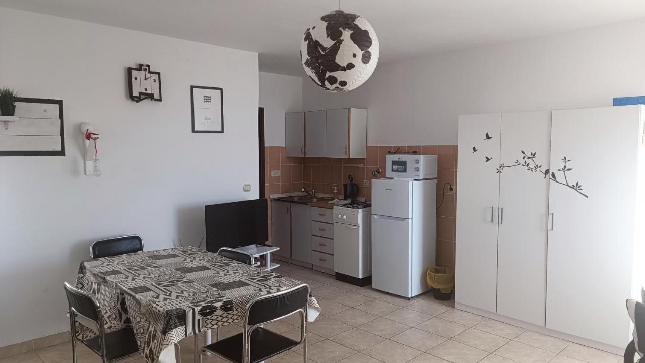Apartments Niko Trogir Exterior foto