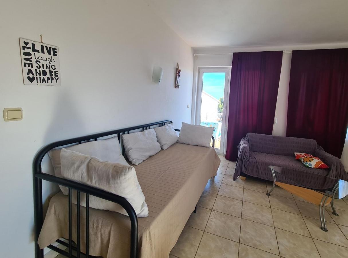 Apartments Niko Trogir Exterior foto