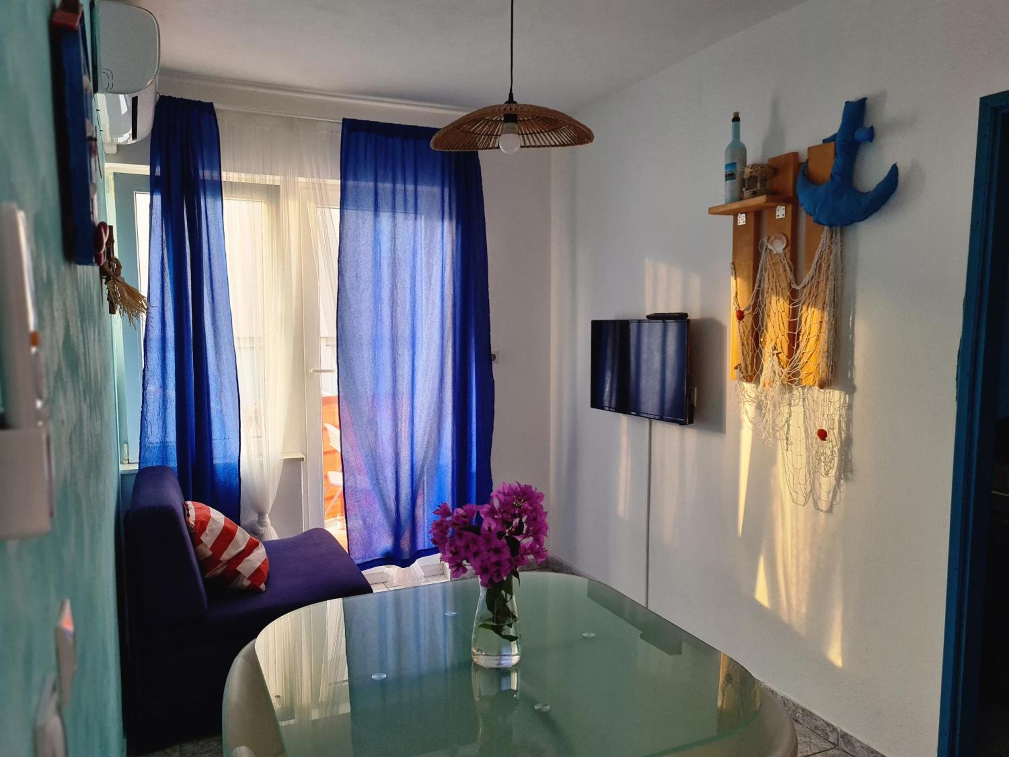 Apartments Niko Trogir Exterior foto